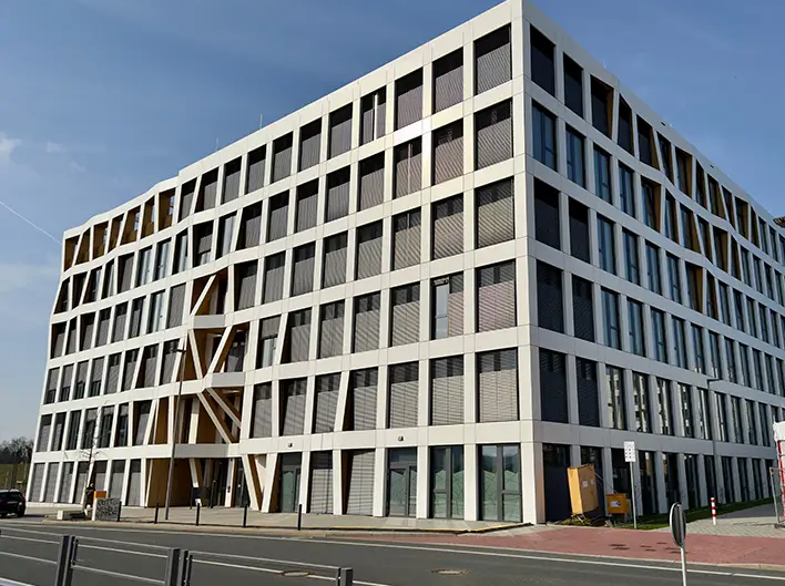 Brainfactory Bochum – Modern kantoorgebouw met innovatieve architectuur FR (French):