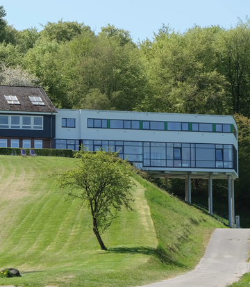 Het Uwe Seeler voetbalpark vertrouwt op elektronische sluitsystemen van WILKA. Het Uwe Seeler voetbalpark vertrouwt op elektronische sluitsystemen van WILKA.